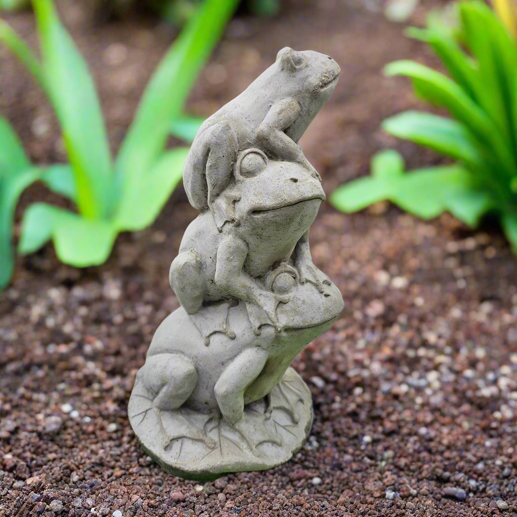 Frogs on Lilypad Statue (12" x 6") - Stone Grove Statuary