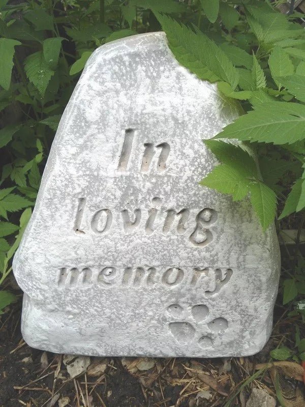 In Loving Memory Pet Memorial Stone (10