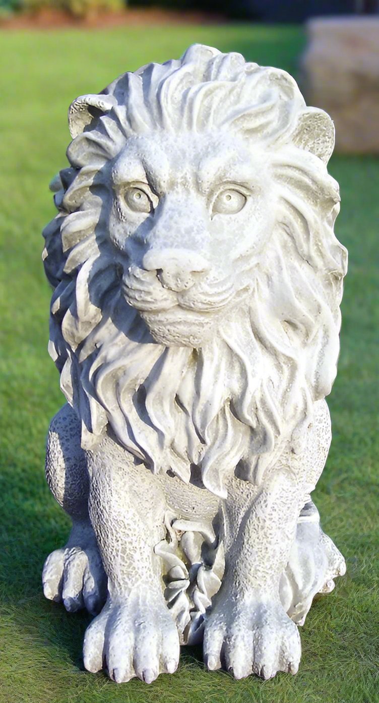 Lion Statue (12