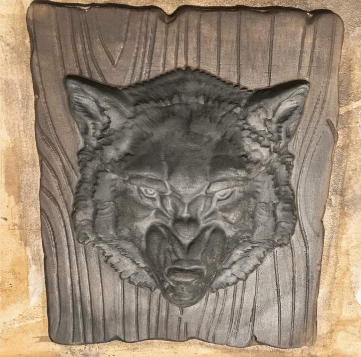 Wolf Plaque (12