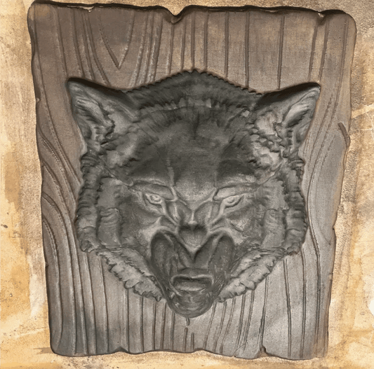 Wolf Plaque (12" x 14") - Stone Grove Statuary